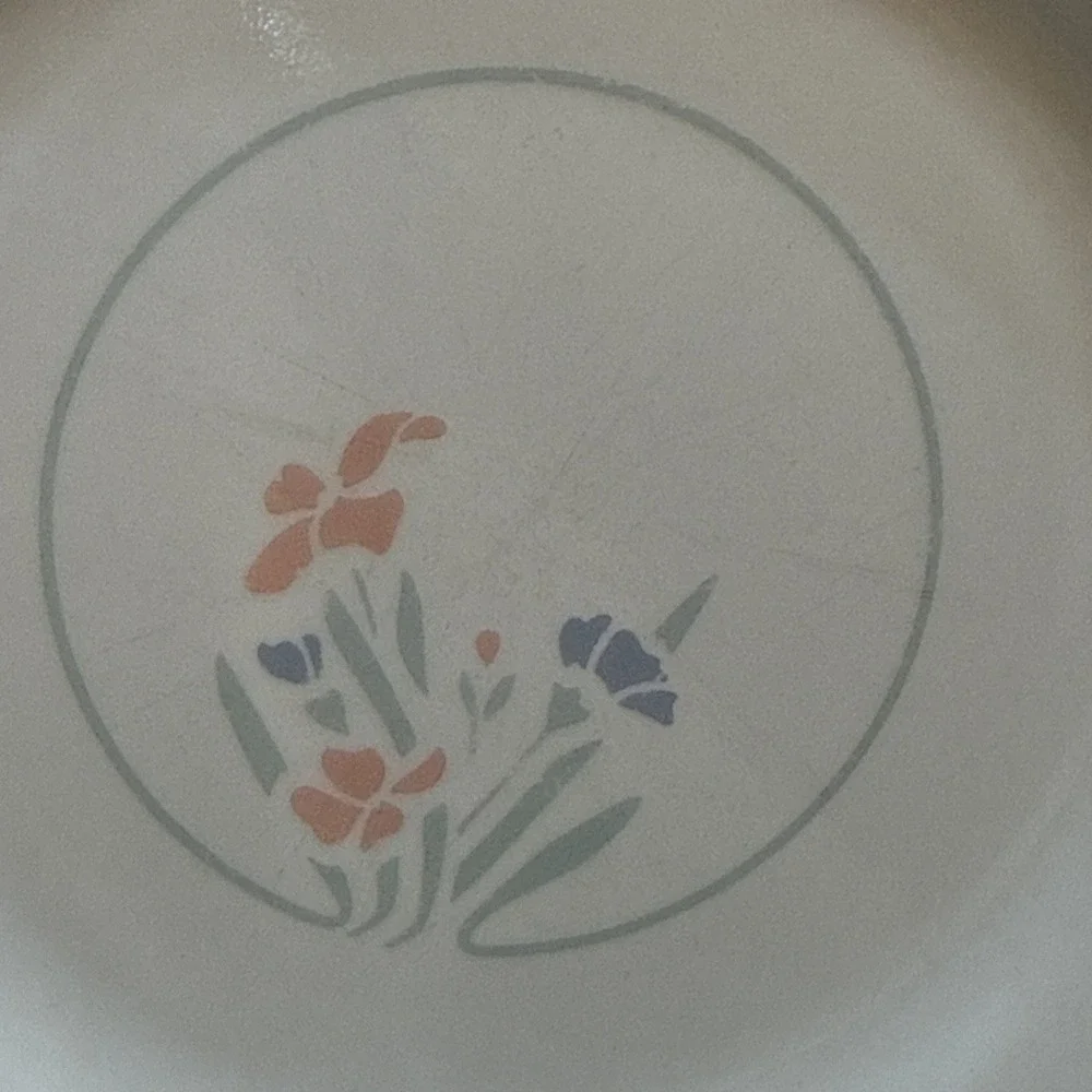 Corelle By Corning Stencil Garden Salad Plates Lot‎ Of 2 Floral Dinnerware Round
